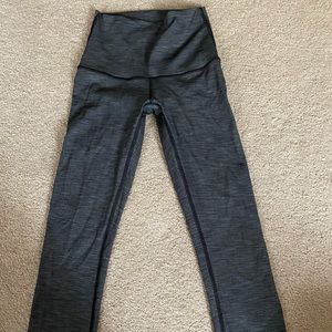 Womens lululemon gray black crop leggings size 2